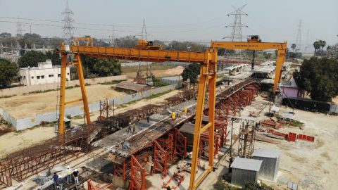 Bridge girder launching with gantry crane